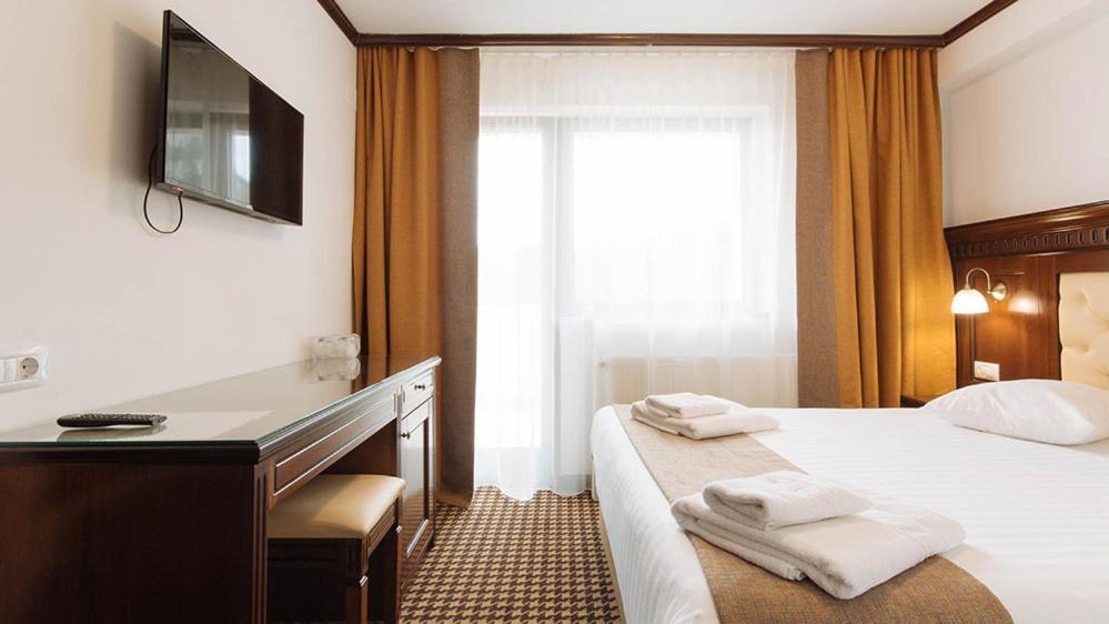 Hotel Alpin Rarau 큼홀룸그몰도베네스크 외부 사진